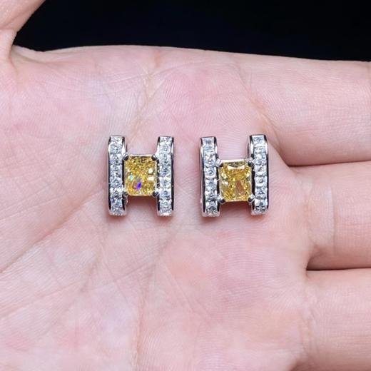 S925高碳钻吊坠-黄H托方形 商品图0