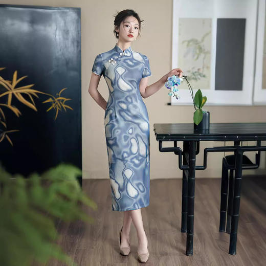 气质优雅，改良小众不规则图案中长款旗袍XL-209 商品图4