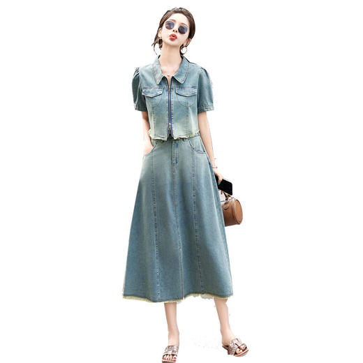 WZNHWH9139 2024年夏季上新气质时尚通勤减龄遮肉显瘦高腰A字半裙牛仔两件套 商品图4