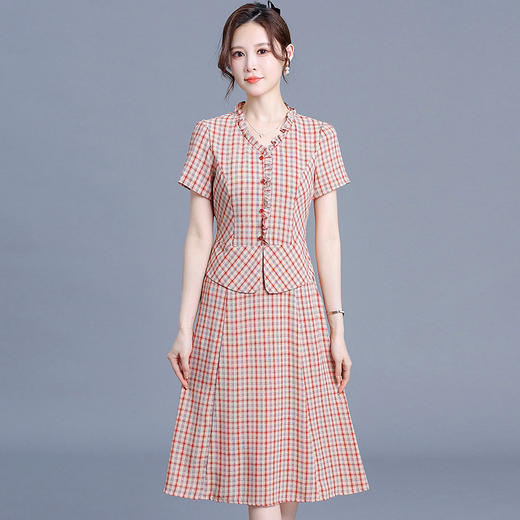 QYM-6432格纹连衣裙夏季新款短袖裙中长款拼结假两件时尚女装A字裙 商品图0