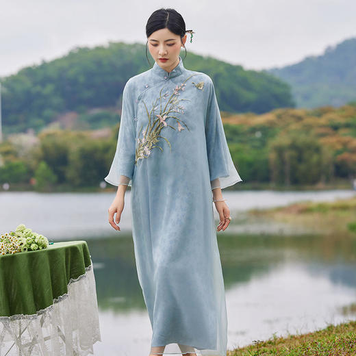 TZF-新中式民族风国潮重工刺绣复古立领连衣裙 商品图0