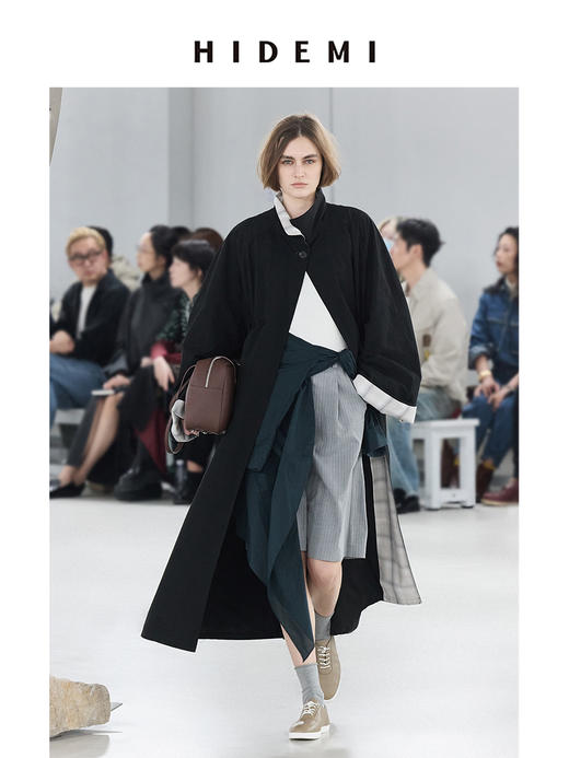 HIDEMI 极简细条纹压褶设计感宽松阔腿中低腰西裤中裤 灰色/黑色 商品图6