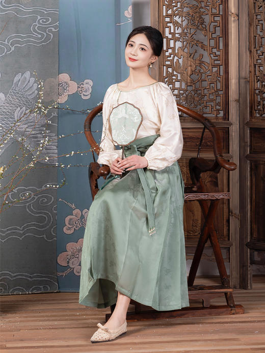 荷言GL 浣碧 杏林春燕暗纹改良马面裙串珠腰带 商品图0