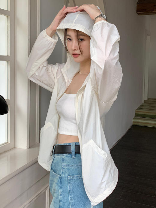 【UPF50+，无惧夏日】新款超薄透气防晒皮肤衣 新生代科技防晒衣 超薄透气 防晒拒水 商品图0