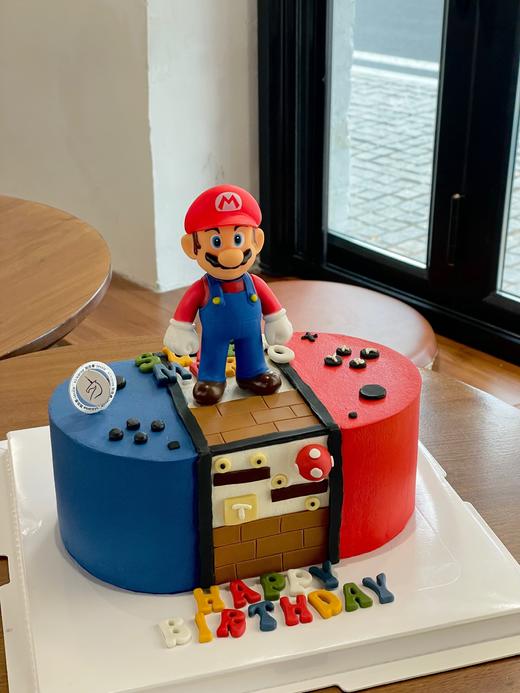 马里奥摆件奶油抹面蛋糕 商品图0