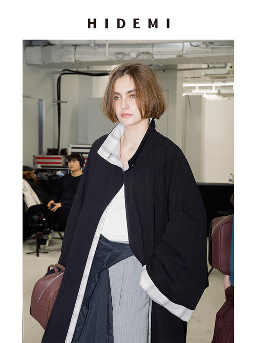 HIDEMI 极简细条纹压褶设计感宽松阔腿中低腰西裤中裤 灰色/黑色 商品图10