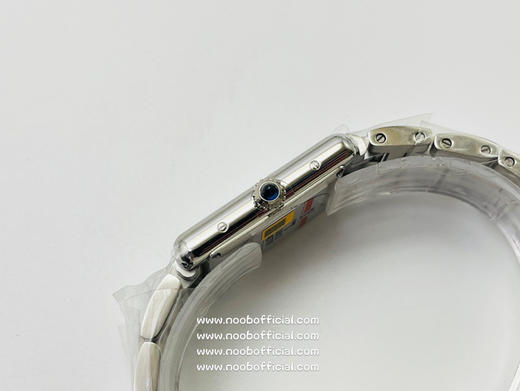 『NOOB非市场普通复刻copy』卡地亚坦克Tant Must！渠道少量原单货来啦！
一表一码保修卡！2021年卡地亚全新推出的TankMust腕表。在所有经典的卡地亚坦克腕表里面不二之选 商品图4