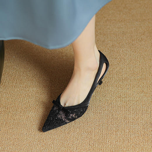 【预售5天】优雅百搭，真皮尖头拼接高跟单鞋HCY&5252 商品图9