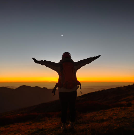 成人徒步 | 3.13周五出发/3.14周六出发东川大牯牛山夜爬，徒步牯牛山登顶看日出云海！ 商品图4