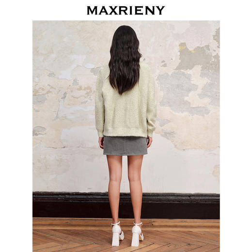 【商场同款】MAXRIENY精致新中式绣花开衫针织外套2023秋冬新款(货号:MC88JA503) 商品图3