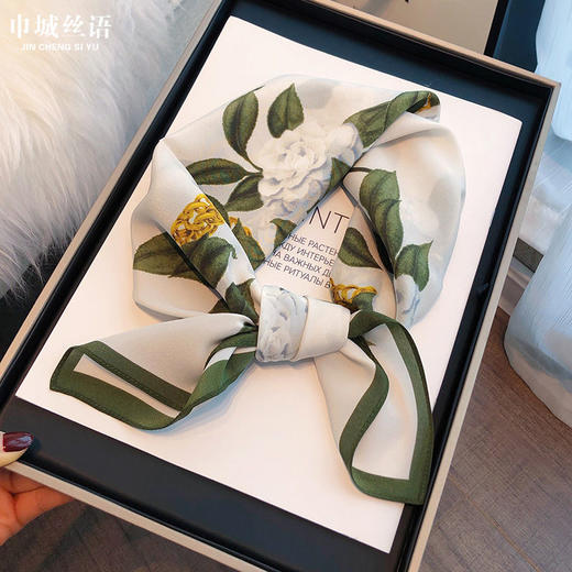 【100%桑蚕丝 细腻的告白 小方巾礼盒】桑蚕丝巾轻奢级礼盒 多色多款可选 商品图0
