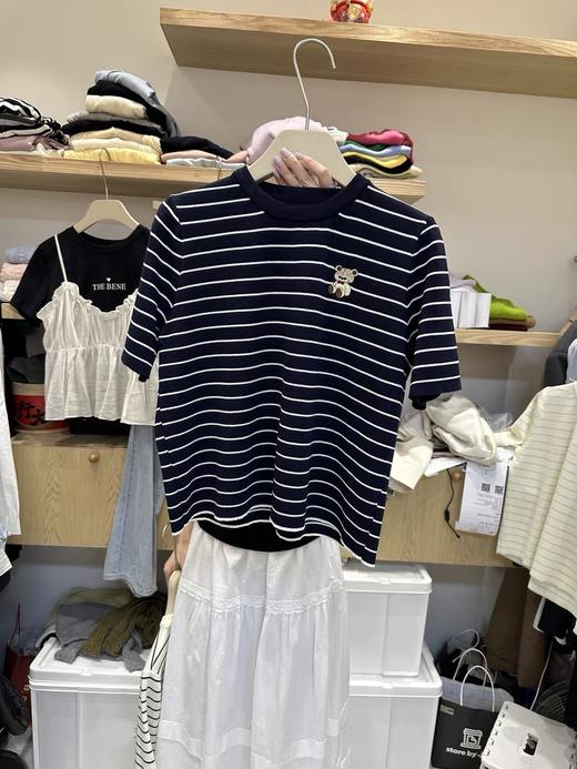 【YW】无忧购韩版百搭条纹小熊刺绣圆领宽松休闲打底上衣0923（截单后7天发货) 商品图4