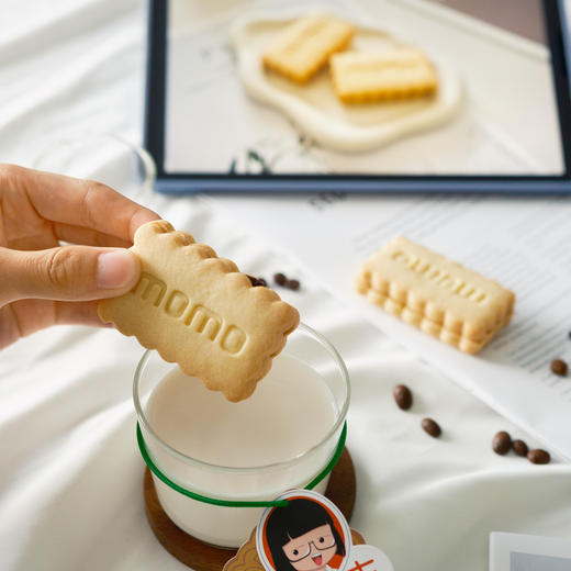 大末巧克力黄油夹心饼干 巧克力控的福音 冰淇淋一样口感的巧克力饼干🌼不允许好朋友错过的真香糕点零食🤗香松绵软浓浓巧克力香一口就让人爱上🥰上佳用料🤤轻油快速烘烤 商品图2