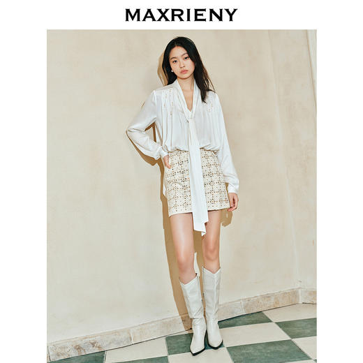 【商场同款-都市华丽日常】MAXRIENY华丽仙美水晶珠缀衬衫上衣女(货号:MC85TP046) 商品图1