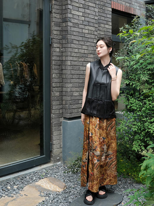 盛唐牡丹 |绵羊皮新中式对襟马甲 商品图1