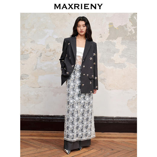 【商场同款】MAXRIENY浪漫立体花网纱吊带连衣裙2023秋冬新款裙子(货号:MC88DR603) 商品图2