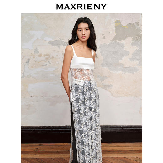【商场同款】MAXRIENY浪漫立体花网纱吊带连衣裙2023秋冬新款裙子(货号:MC88DR603) 商品图3