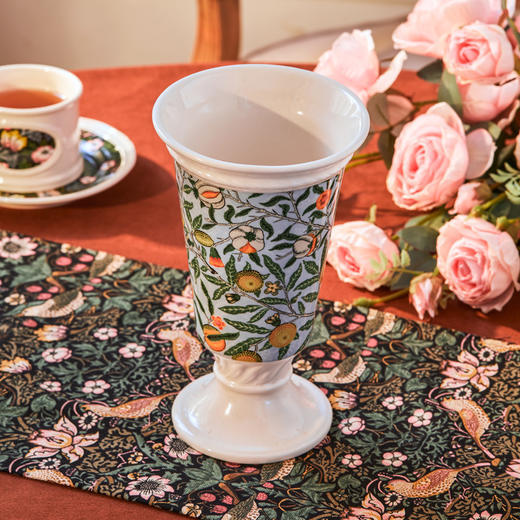 简小姐精选芍药季手工花瓶  JOYYE卓艺联名V8A博物馆授权产品 威廉莫里斯高足花器  下单5天发货 商品图1