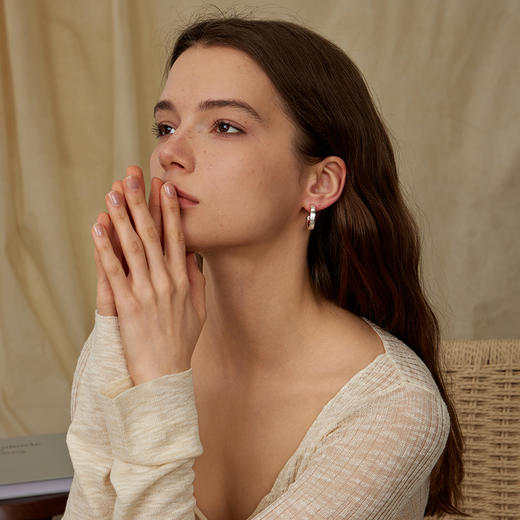 ARSIS｜星夜系列 丝光星痕耳圈 商品图1