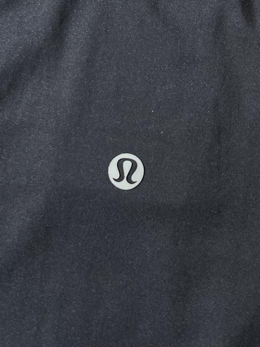 点此购买 Lululemon夏季男士户外高弹运动跑步圆领短袖T恤 md 286036 商品图11