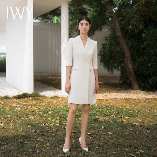IWY/杏色西装连衣裙女七分袖气质女神范修身显瘦医美前台工作裙子Q14118 商品图2