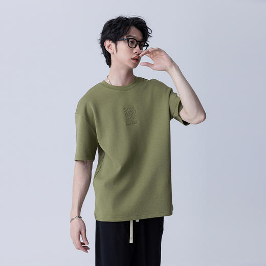 【新品上新】HX 夏季圆领短袖T恤S102423110101 商品图1