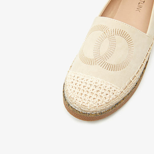 西遇小香风渔夫鞋女新款春夏季草编一脚蹬懒人鞋白色平底单鞋V1346812/V1346814 商品图5