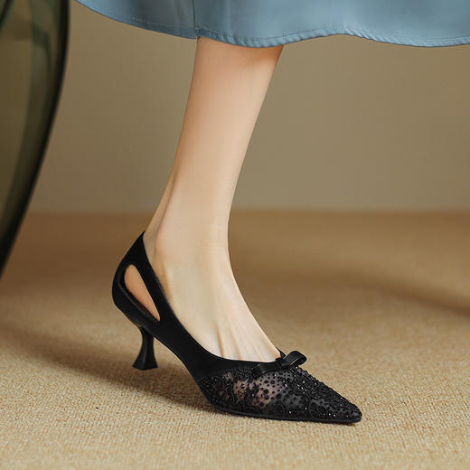 【预售5天】优雅百搭，真皮尖头拼接高跟单鞋HCY&5252 商品图7