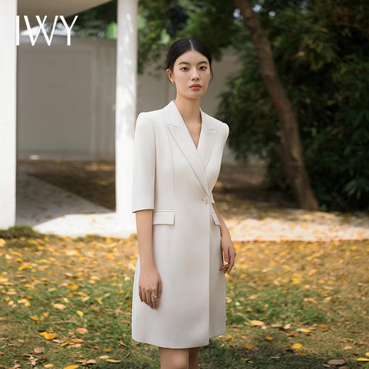 IWY/杏色西装连衣裙女七分袖气质女神范修身显瘦医美前台工作裙子Q14118 商品图1