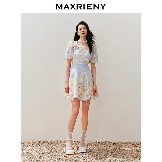 【商场同款】MAXRIENY渐变印花度假风连衣裙24夏季新款桑蚕丝裙子(货号:MC85DR309) 商品图1