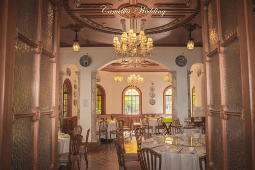 童话城堡里的酒店 商品图0