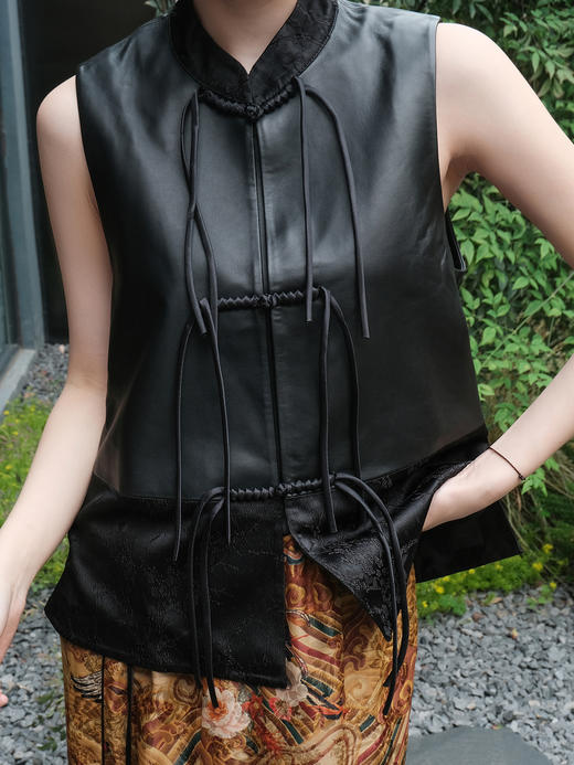 盛唐牡丹 |绵羊皮新中式对襟马甲 商品图2