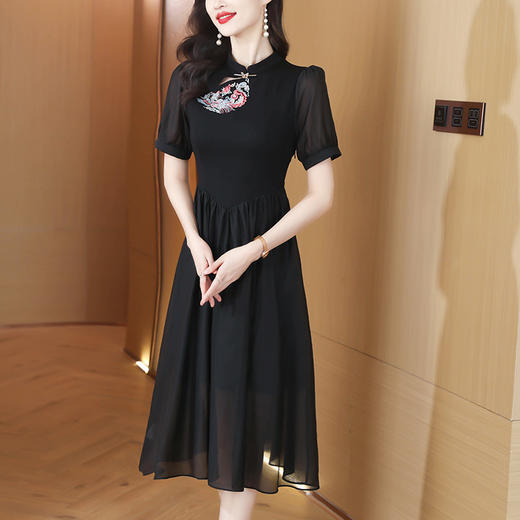 AHM-8682中国风甜美短袖套头夏季新款高级感复古绣花网纱小黑裙 商品图1