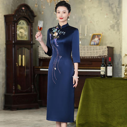 上海旗袍厂【9949】高贵喜婆婆婚宴装礼服气质年轻妈妈喜服醋酸旗袍平时可穿 商品图2