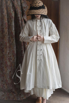 Renlisu  暮白色小立领双排扣长外套