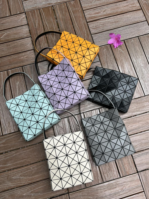 423-4三宅双肩带 手提斜挎 小方包 首日包邮 商品图6