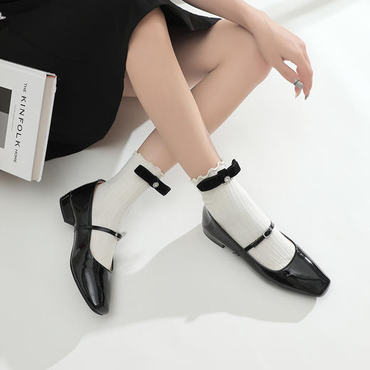 Safiya/索菲娅2024新款法式复古方头水钻一字扣玛丽珍单鞋 SF43111413 商品图1