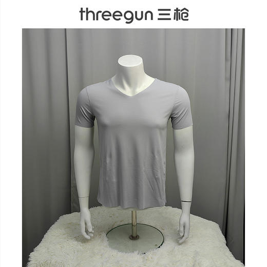 Threegun三枪【匠心系列-120支丝柔皮马棉】无痕V领短袖男士T恤衫-22815A921 商品图0