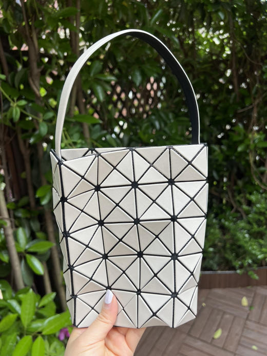 423-4三宅双肩带 手提斜挎 小方包 首日包邮 商品图9