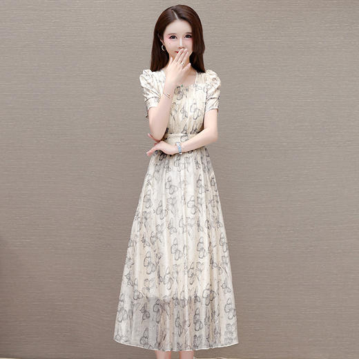 QYMOMS-PA475-L蝴蝶印花长款修身时尚大摆连衣裙24年夏款短袖方领收腰显瘦 商品图1