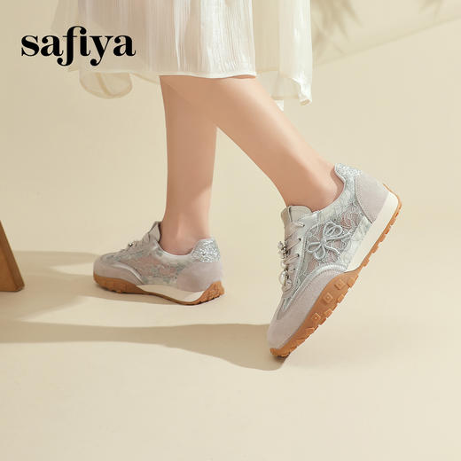 Safiya/索菲娅2024新款国风刺绣透气蕾丝网纱休闲运动阿甘德训鞋 SF43112412 商品图8
