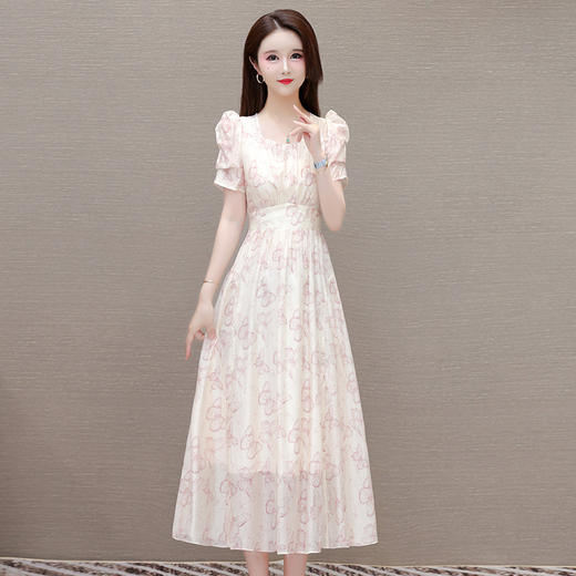 QYMOMS-PA475-L蝴蝶印花长款修身时尚大摆连衣裙24年夏款短袖方领收腰显瘦 商品图0