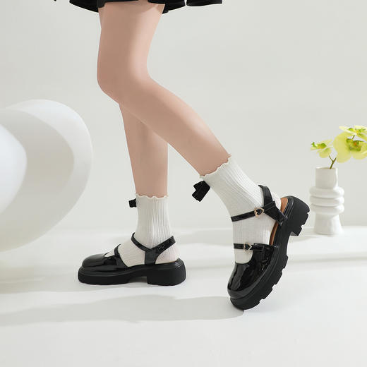 Safiya/索菲娅2024新款 学院风厚底圆头甜酷玛丽珍中后空凉鞋 SF43114401 商品图2