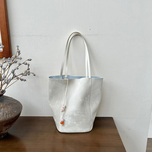 新中式牛皮单肩大包国风高级感大容量真皮托特包轻奢单肩大包-不支持退换！介意者慎拍！不支持退换，介意者慎拍！ 商品图0