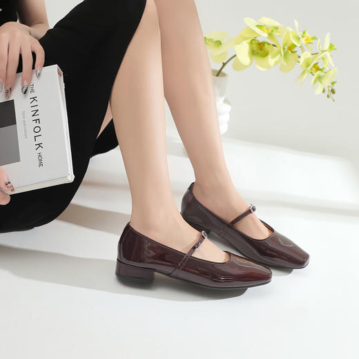 Safiya/索菲娅2024新款法式复古方头水钻一字扣玛丽珍单鞋 SF43111413 商品图6