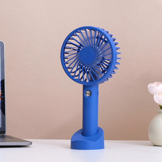 【一扇两用便携手持风扇，你的夏日伴侣~】静音大风力USB充电手持风扇  小巧便携桌面学生迷你小电风扇。ry 商品图9