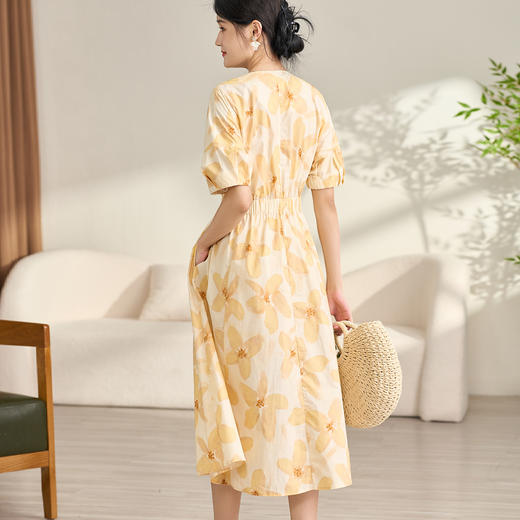 剩S/M/XL 米思阳2024夏季新款法式优雅气质短袖连衣裙时尚收腰大摆裙女2317 商品图3