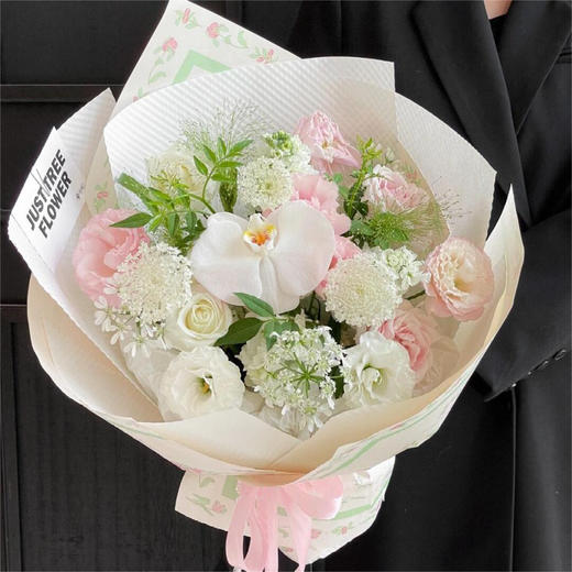 纯爱--粉白色系混搭花束 商品图0