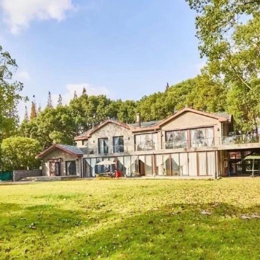 松江区25000平超大露营场地含泳池 商品图0