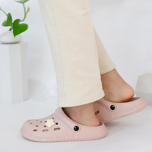 多喜爱 缤纷夏日洞洞鞋-凉拖鞋（绿色/粉色/咖色/深灰）cs 商品图1